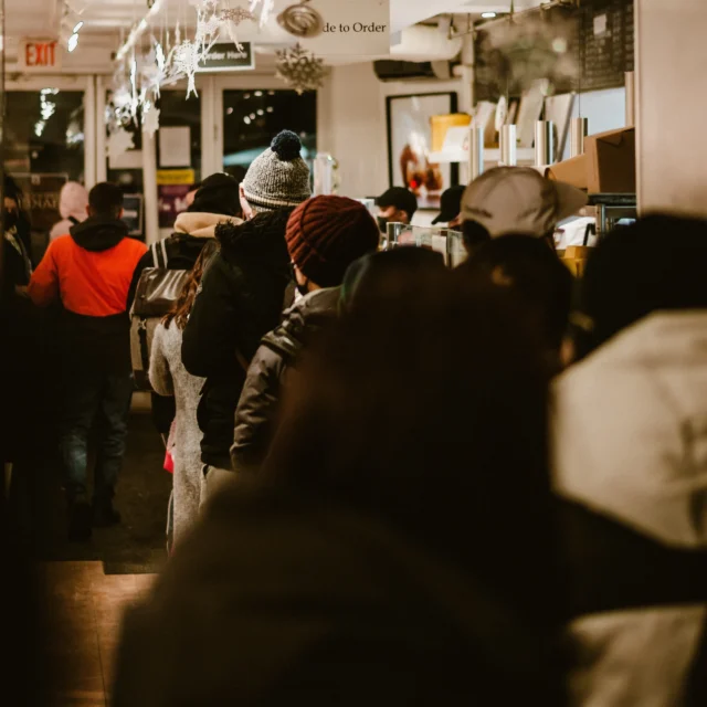 Queue of Customers Queue of Customers - 4 ways to grow your business